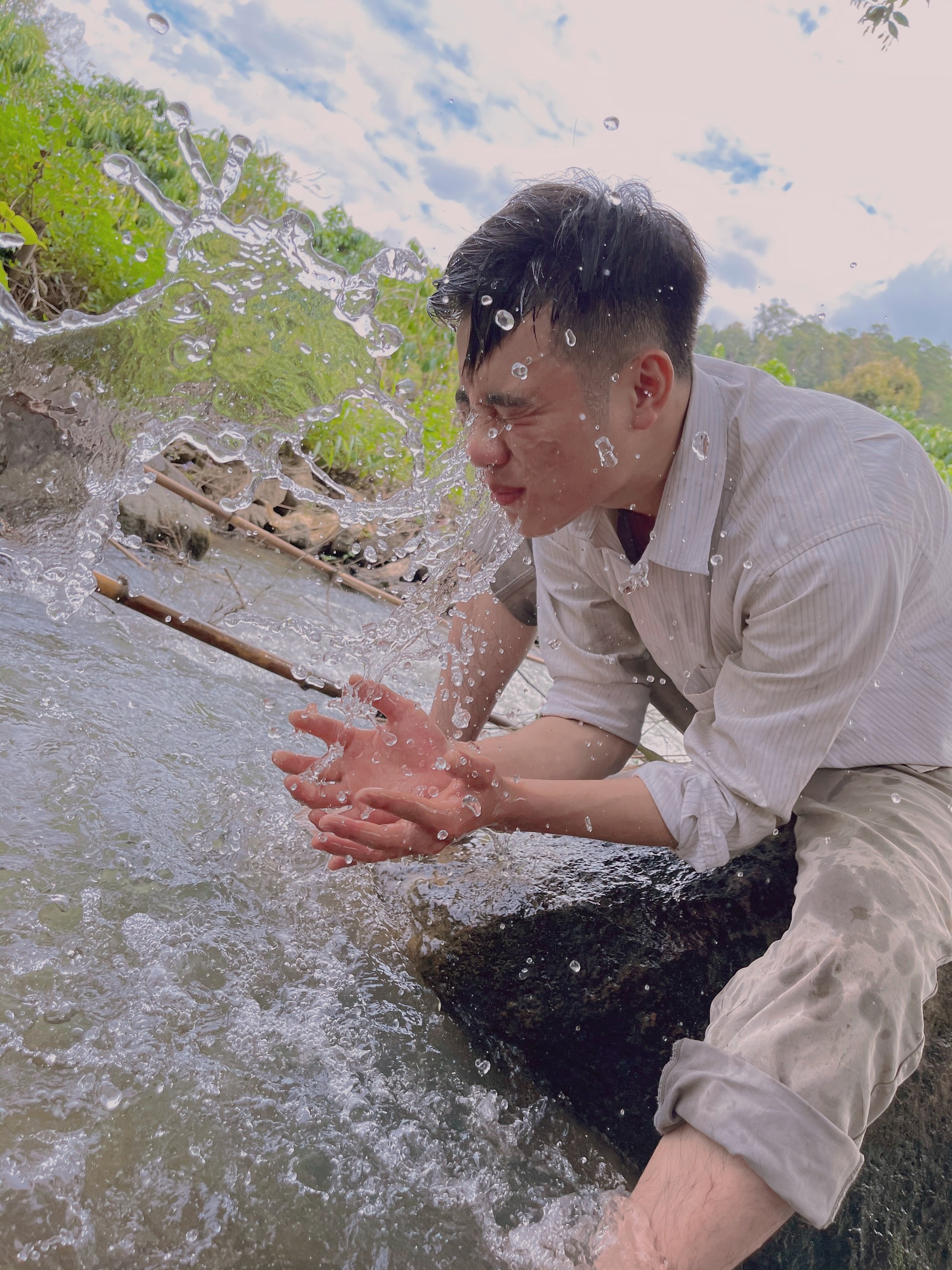 Bo pho ve que lam nong dan trong dich anh 8