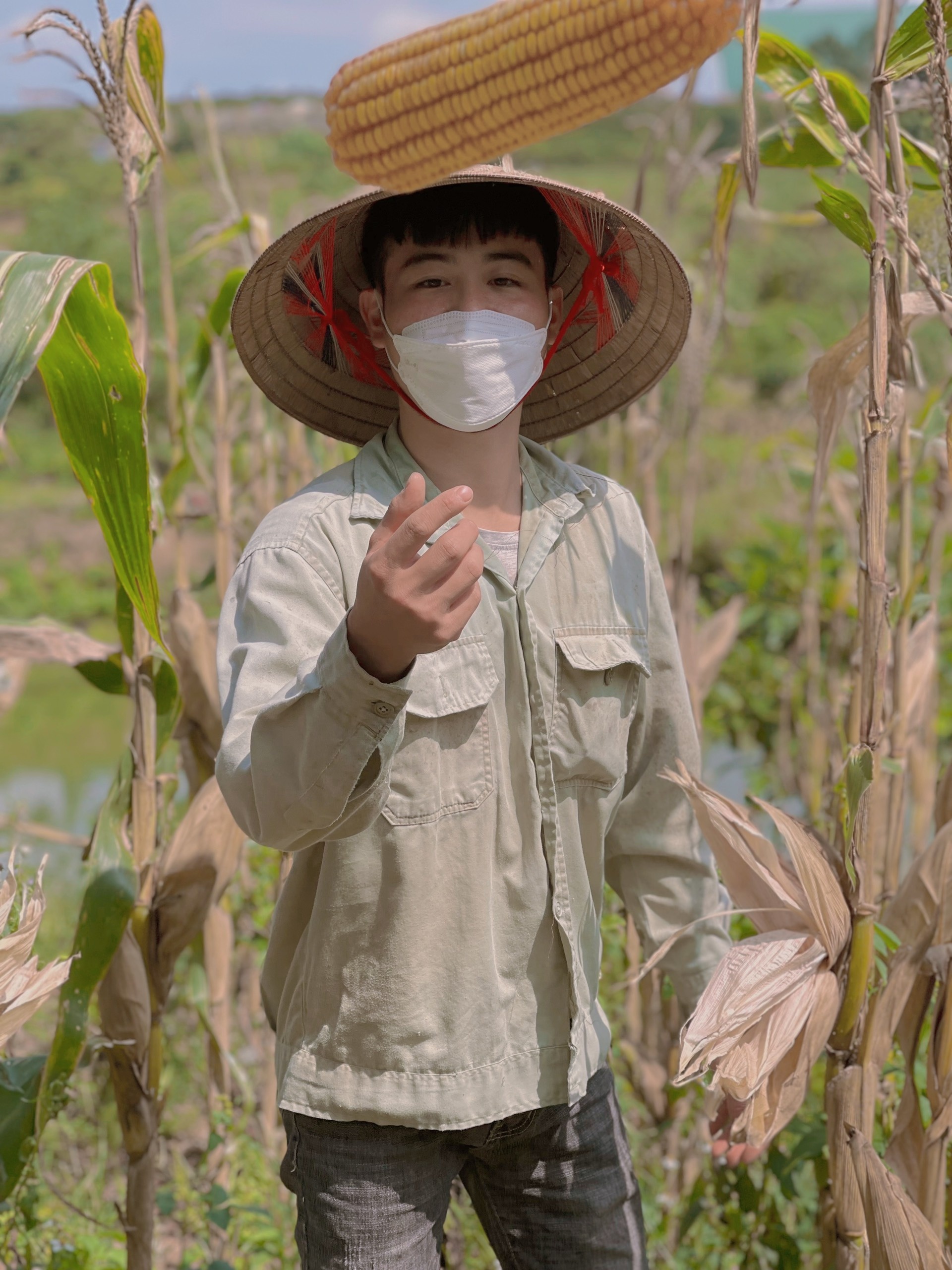 Bo pho ve que lam nong dan trong dich anh 6