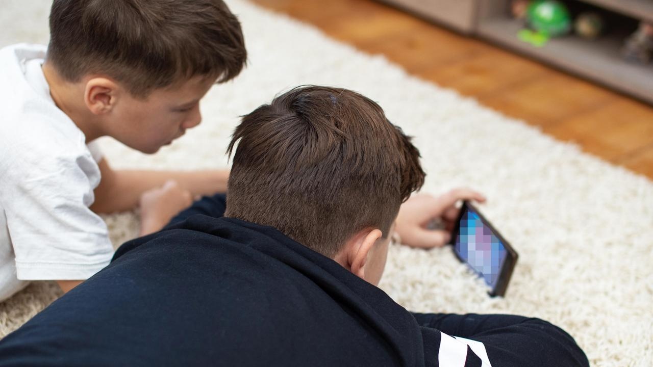 Day ve tinh duc cho con anh 7