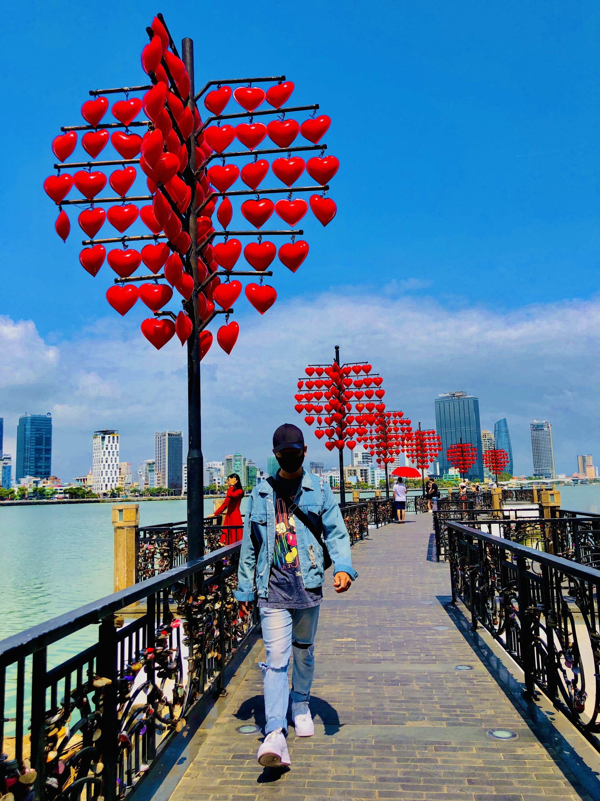 Chàng trai một mình đi phượt xuyên Việt ảnh 9 Chang trai mot minh di phuot xuyen Viet anh 9