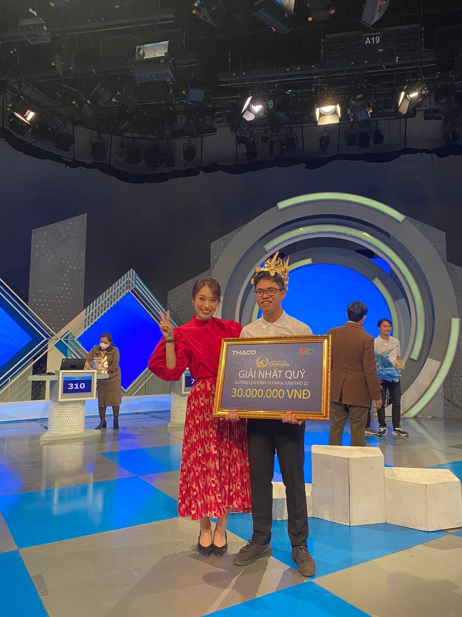 Nam sinh mang diem cau Olympia ve Hai Phong sau 11 nam anh 4