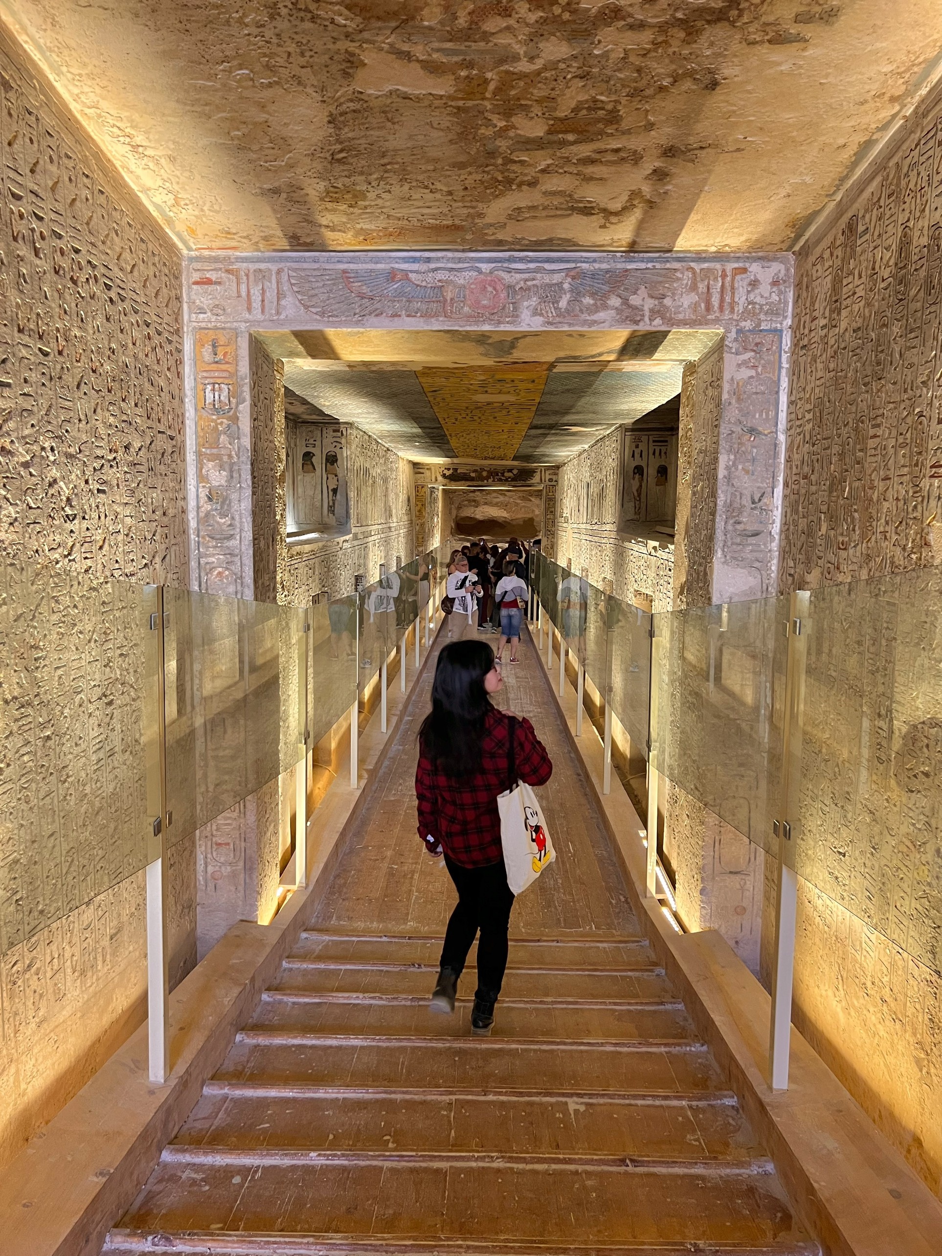 Cô gái Việt ở Dubai một mình du lịch Ai Cập ảnh 7 Co gai Viet o Dubai mot minh du lich Ai Cap anh 7