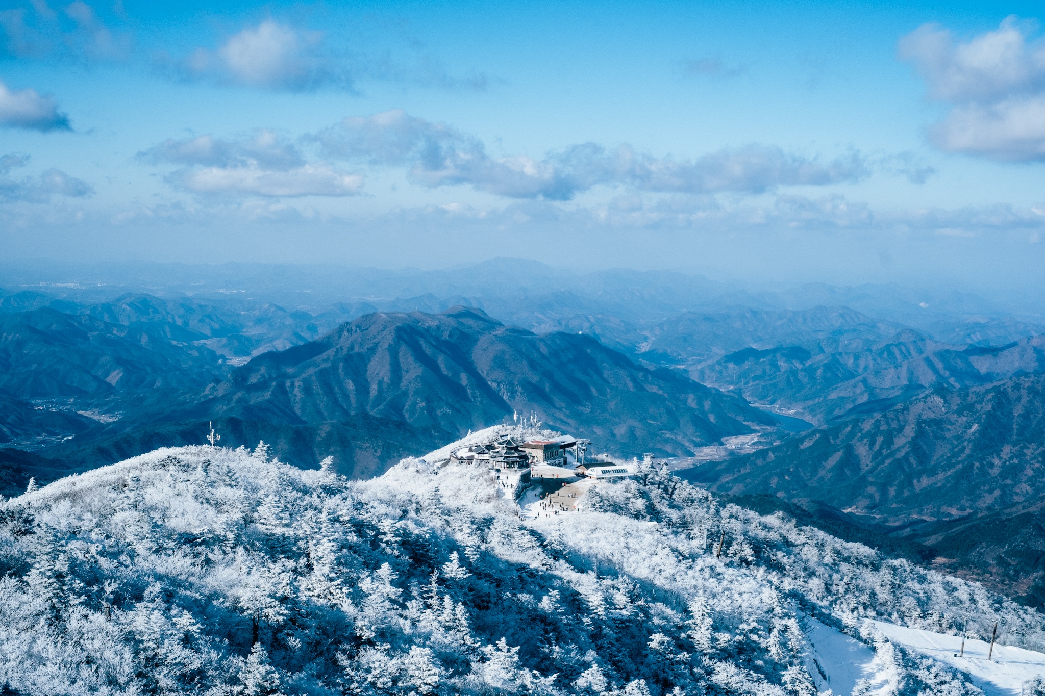 Van hoa 996 nhau voi sep qua loi ke cua chang trai Viet o Han anh 8