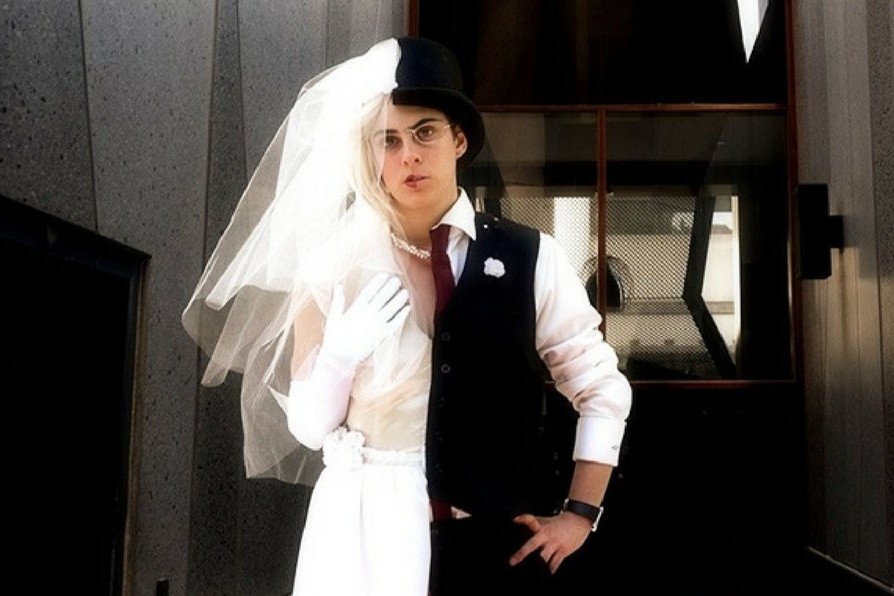 Con hu, chong ngoai tinh, ly hon, phu nu luon bi do loi hinh anh