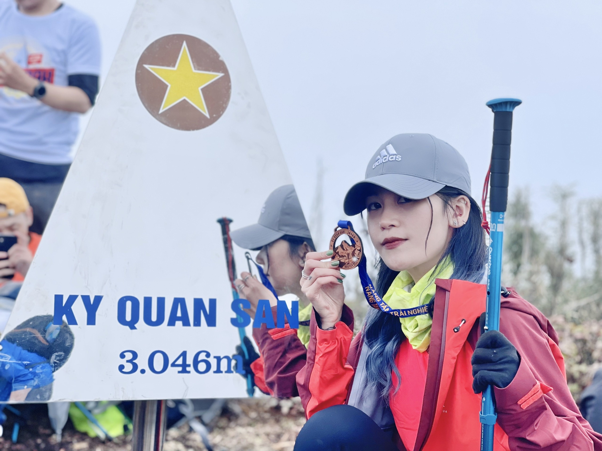Lien tuc di trekking anh 4