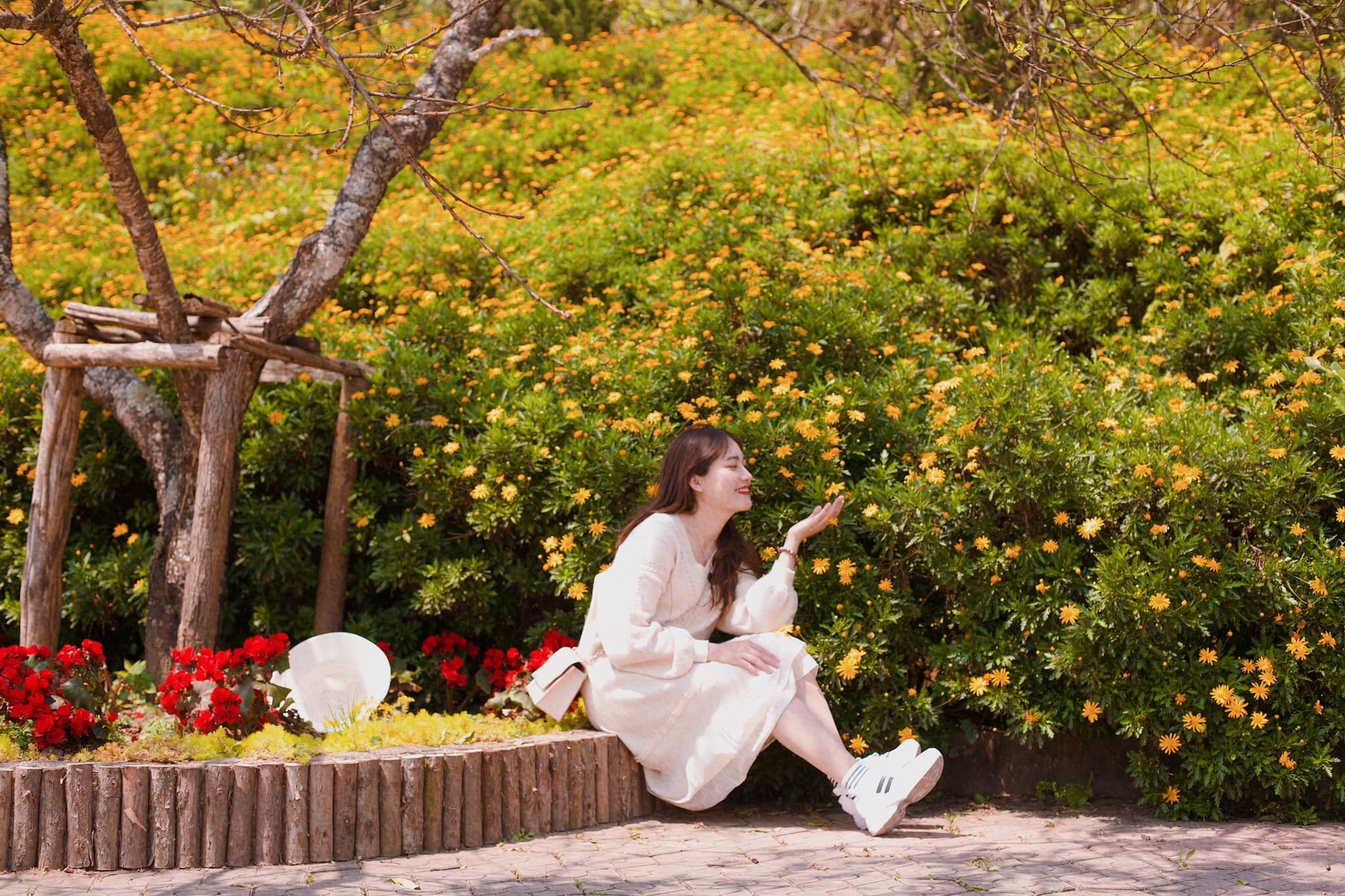 Ve voi gia dinh thay vi di du lich dip nghi le 30/4 anh 2