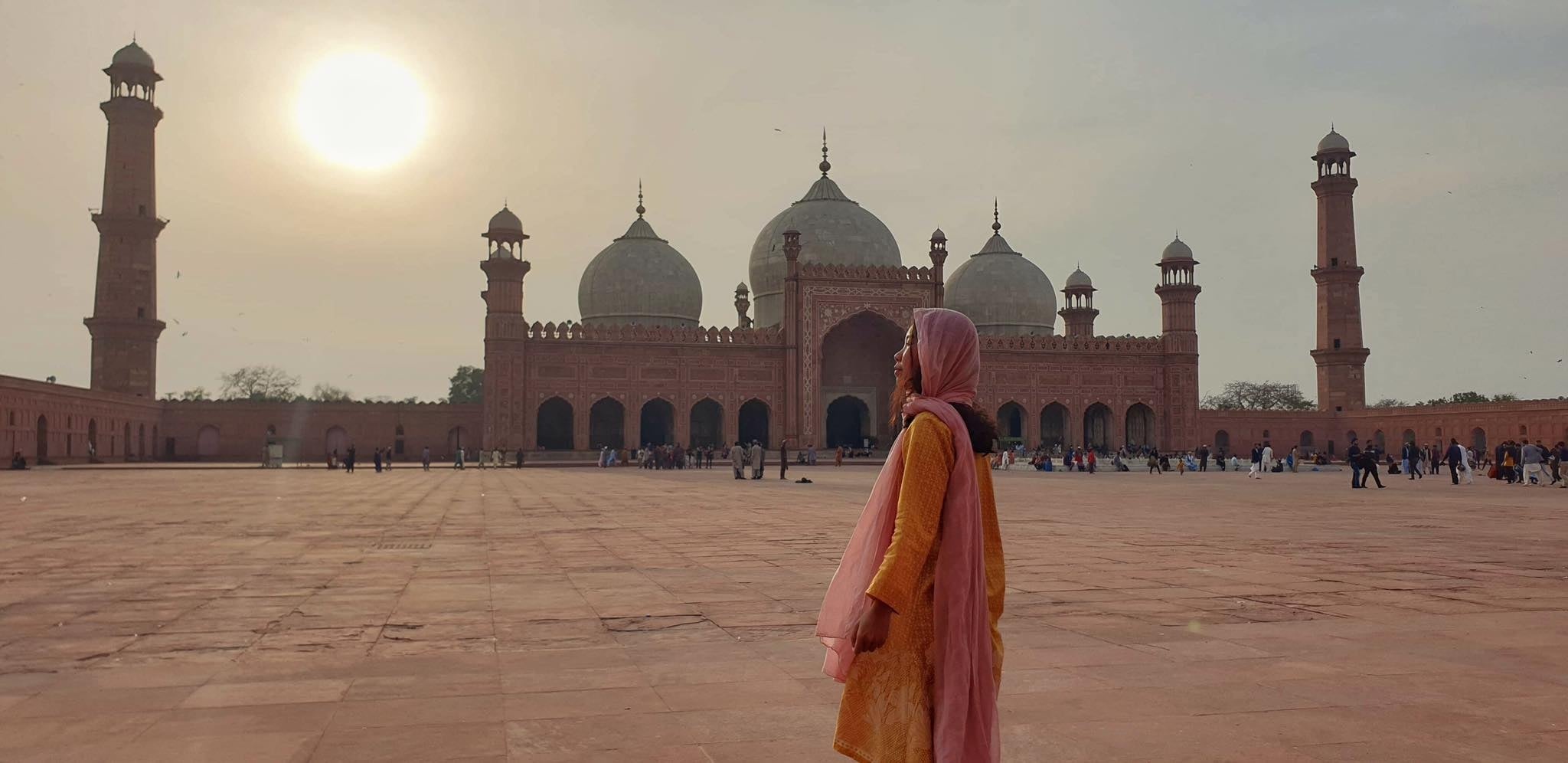 Co gai Viet du lich doc hanh qua 8 quoc gia anh 5