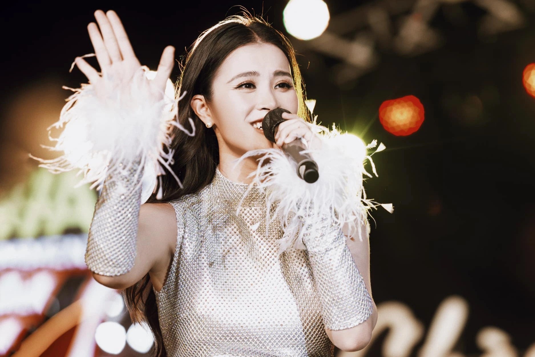Gioi tre mong cho gi o than tuong hinh anh