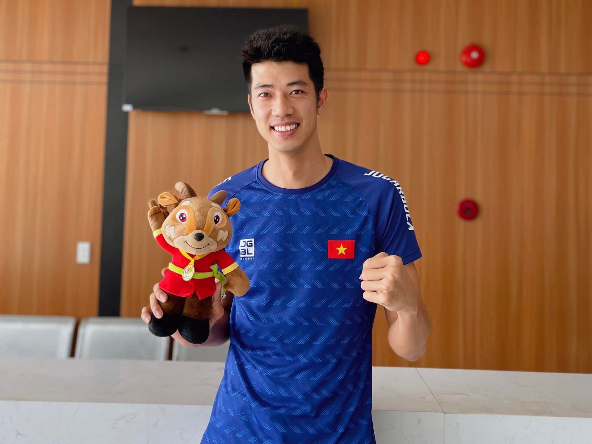 Các VĐV cao trên 1, 9 m của bóng chuyền Việt Nam tại SEA Games 31 ảnh 8 Cac VDV cao tren 1, 9 m cua bong chuyen Viet Nam tai SEA Games 31 anh 8