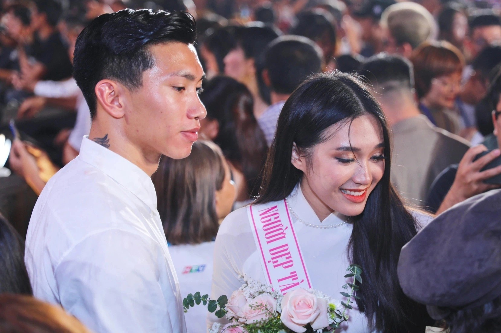 Cac cau thu lua U23 Thuong Chau chua ket hon hinh anh