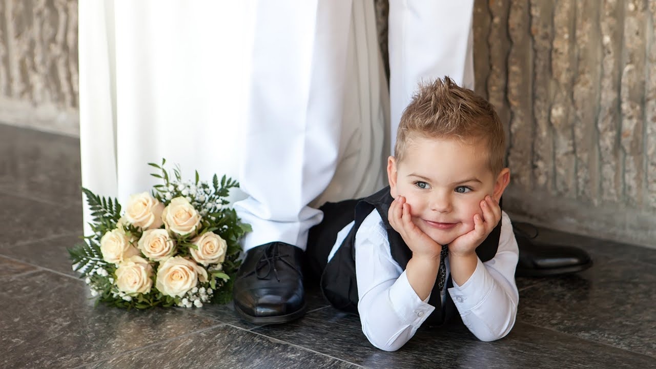 Dam cuoi cam tre em anh 2