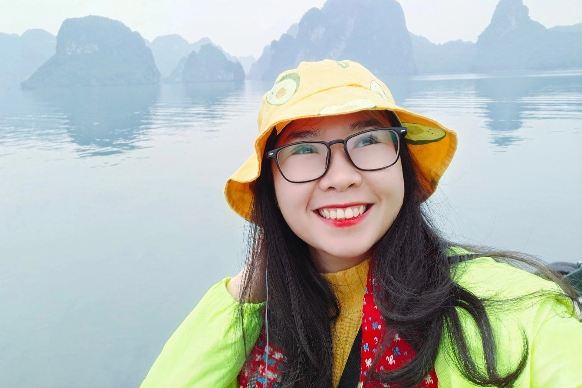 Co gai Da Lat xin den cac trang trai lam viec de doi lay cho an, o hinh anh