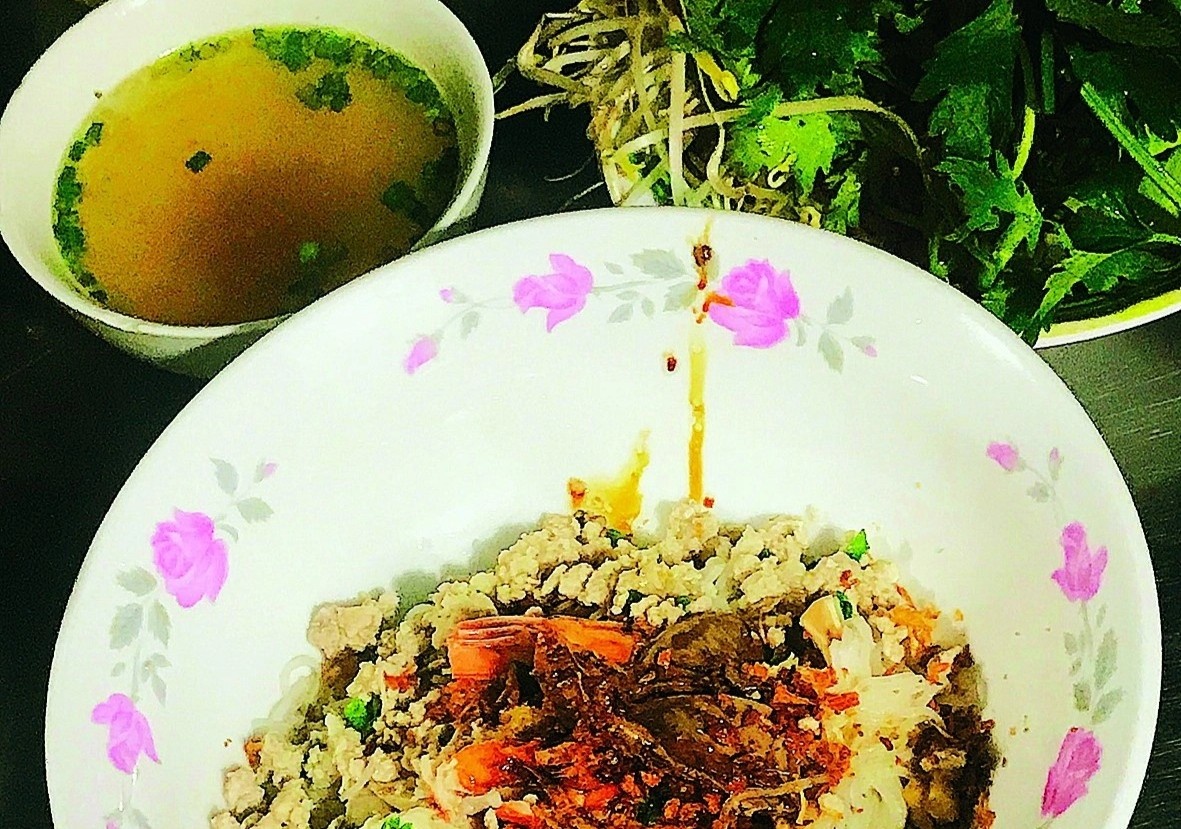 Tiem hu tiu chuan goc Campuchia giua TP.HCM hinh anh