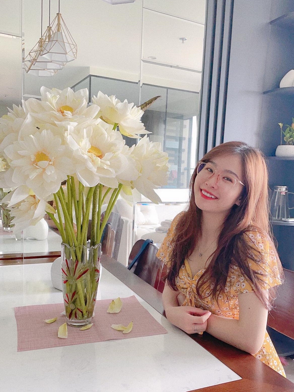 Lien tuc nhay viec anh 1