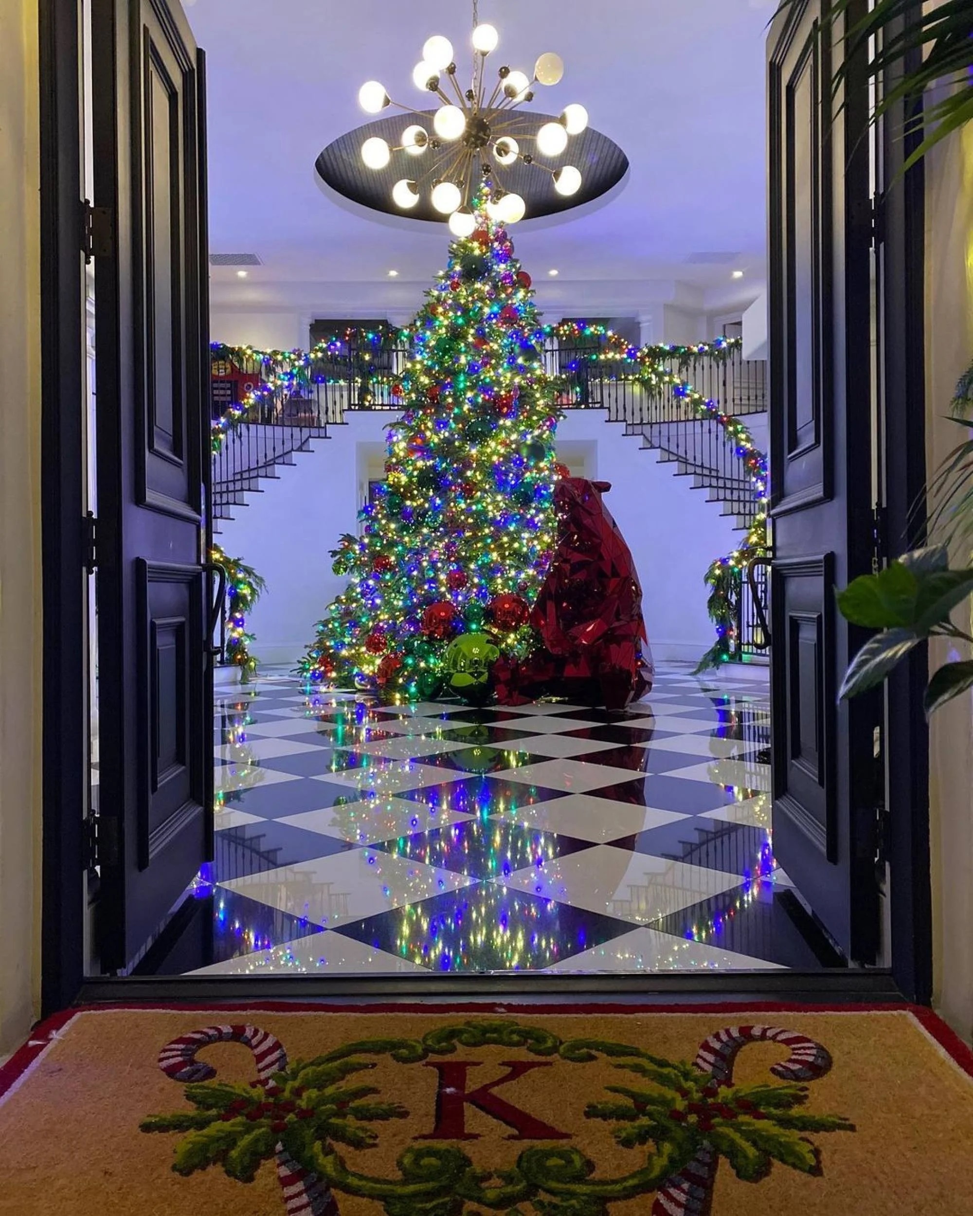 Em trai Kim Kardashian anh 5