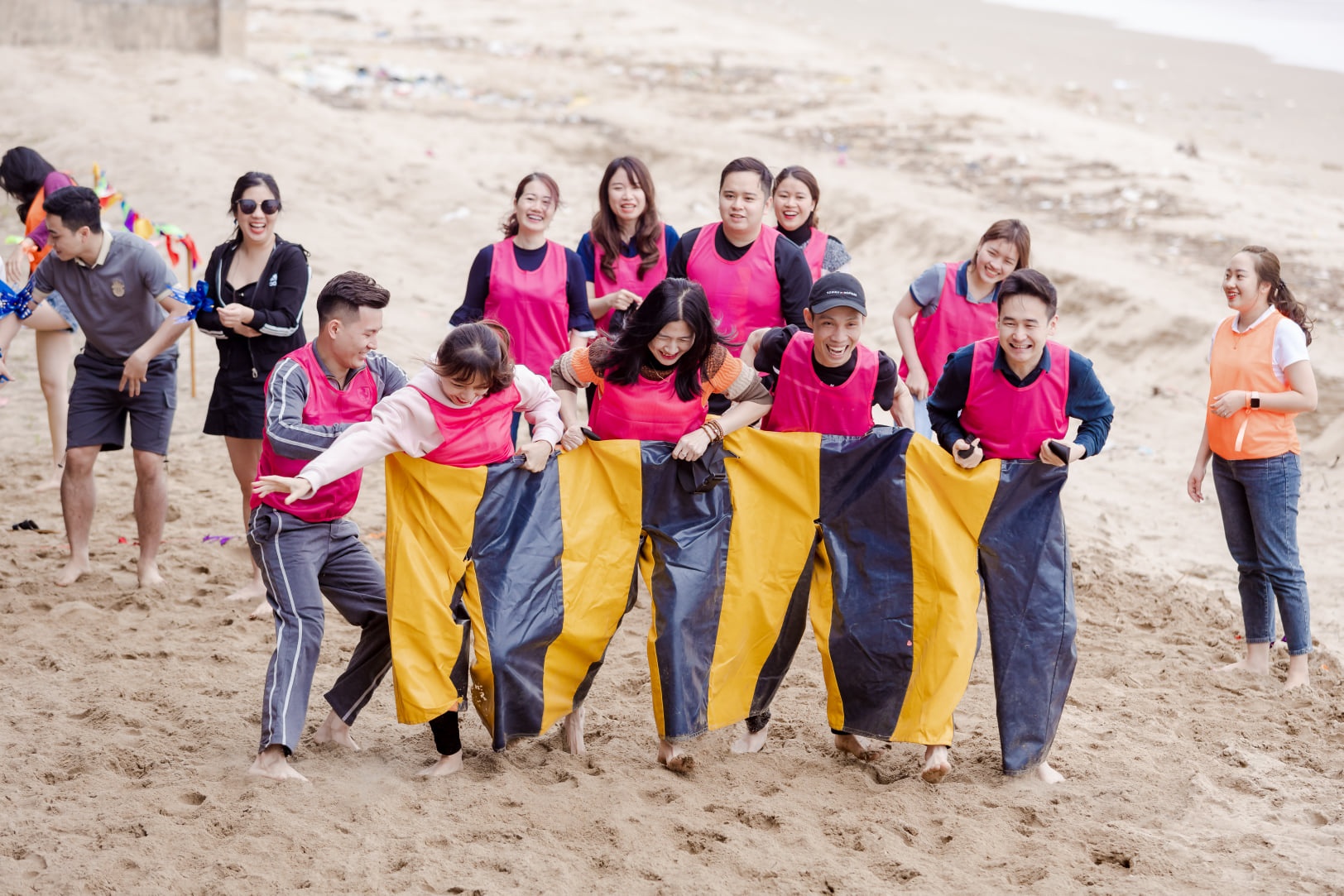 Team building phản cảm ảnh 1 Team building phan cam anh 1