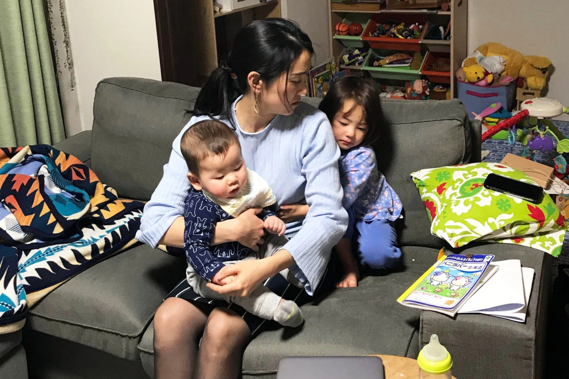Nhung nguoi Nhat da that lung buoc bung nay con phai tiet kiem hon hinh anh