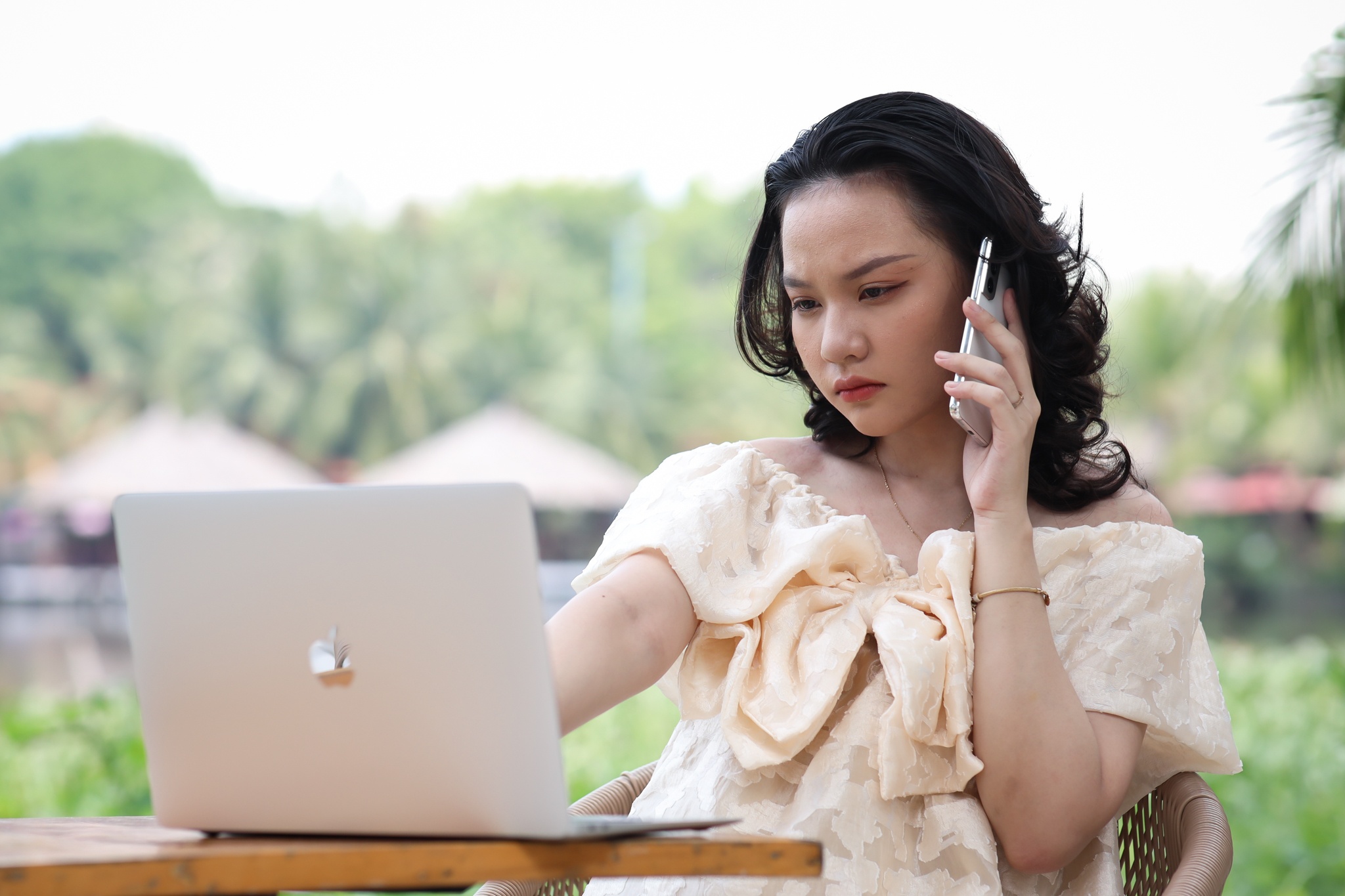 Qua tai khi luon phai tang ca, nua dem con bi di deadline hinh anh