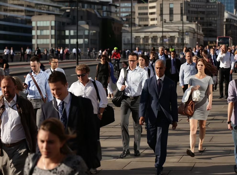 Lam viec 4 ngay/tuan anh 2