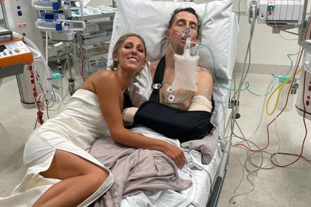 Chu re bi thuong nang khi nhay trong tiec cuoi hinh anh