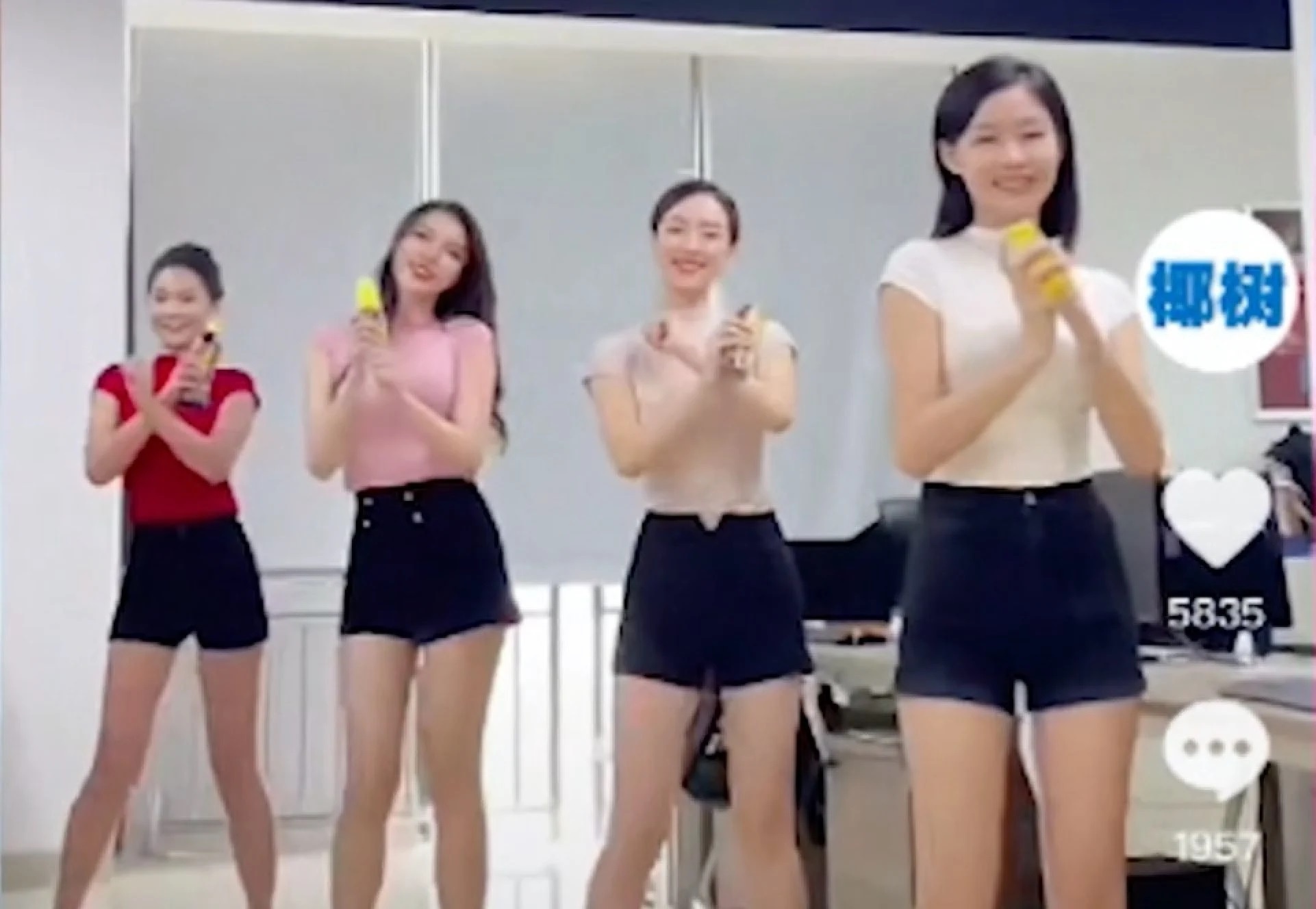 Quang cao phan cam anh 1