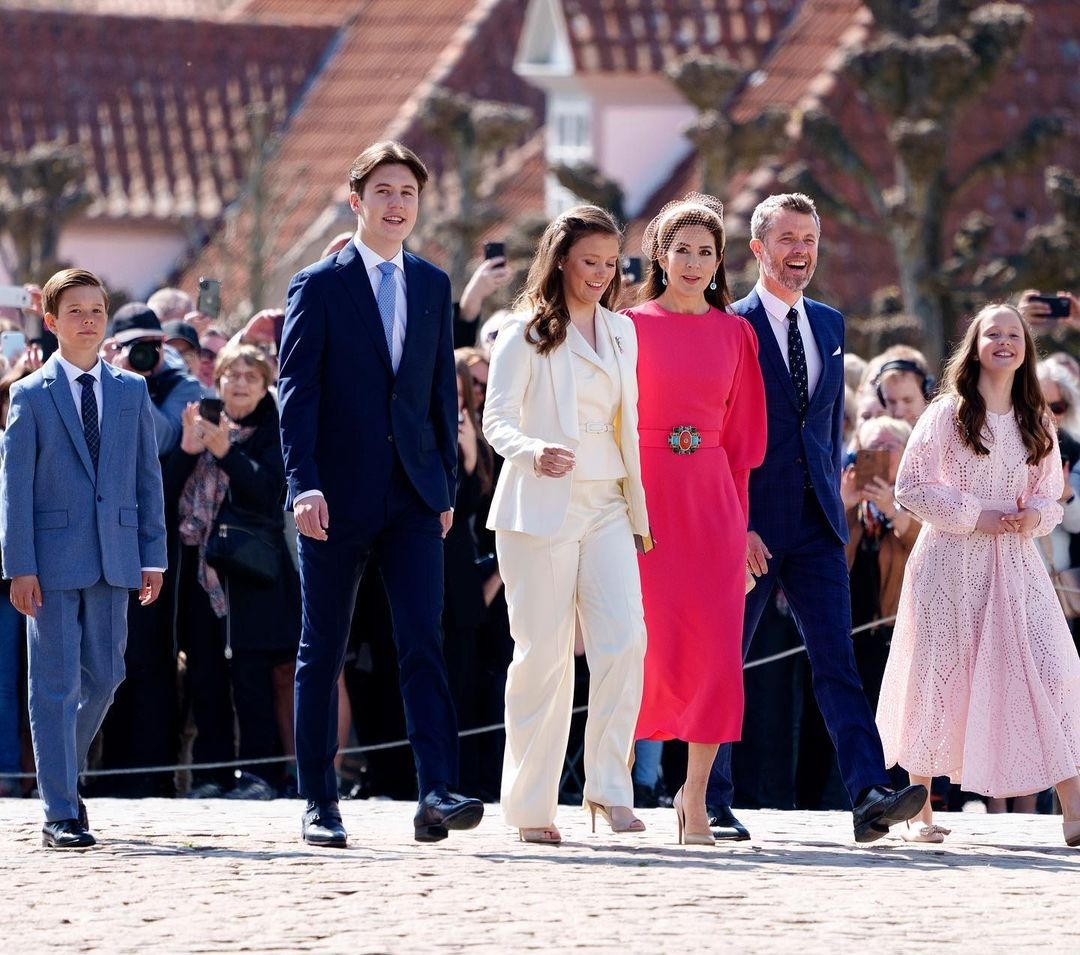 Cong chua Dan Mach anh 6