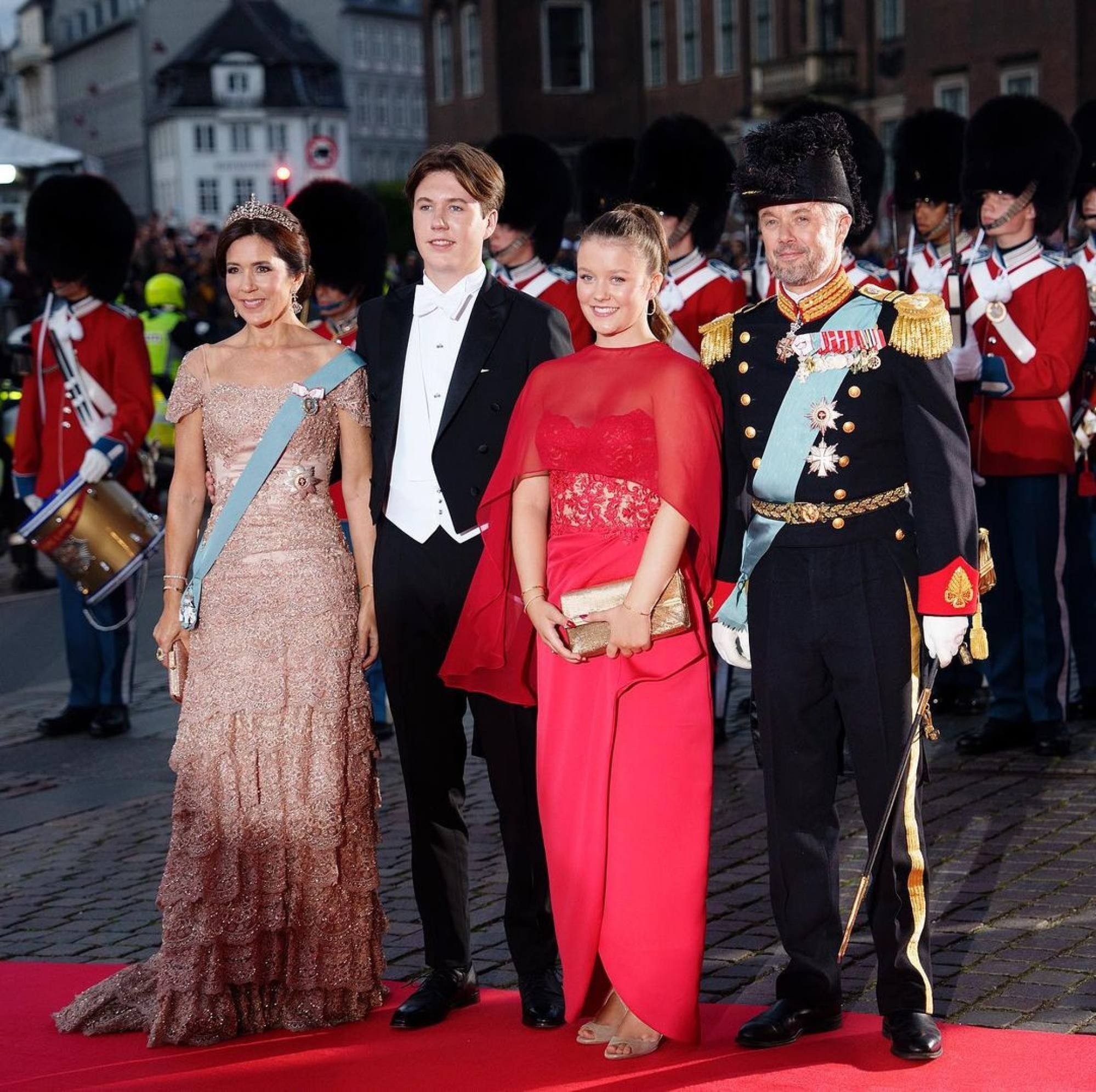 Cong chua Dan Mach anh 8