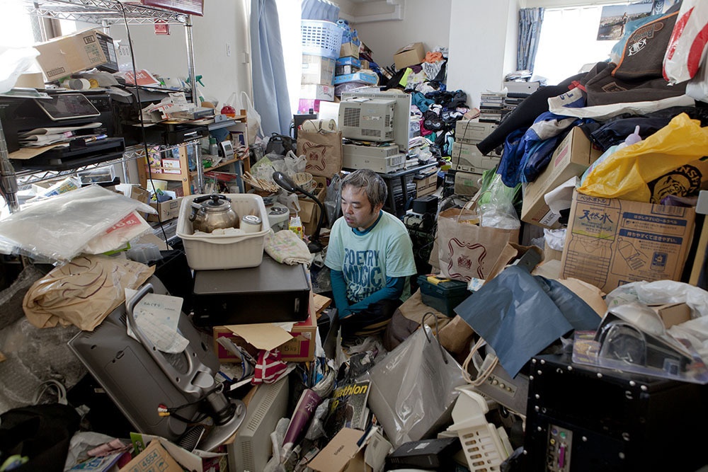 Bi kich keo dai cua nhom nguoi bi co lap o Nhat Ban hinh anh