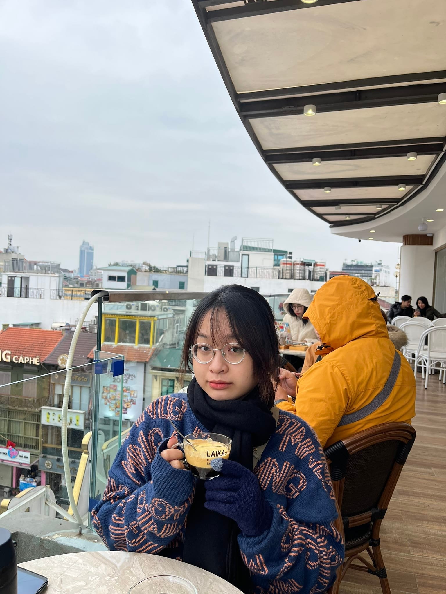 Cay cuoc kiem tien anh 1