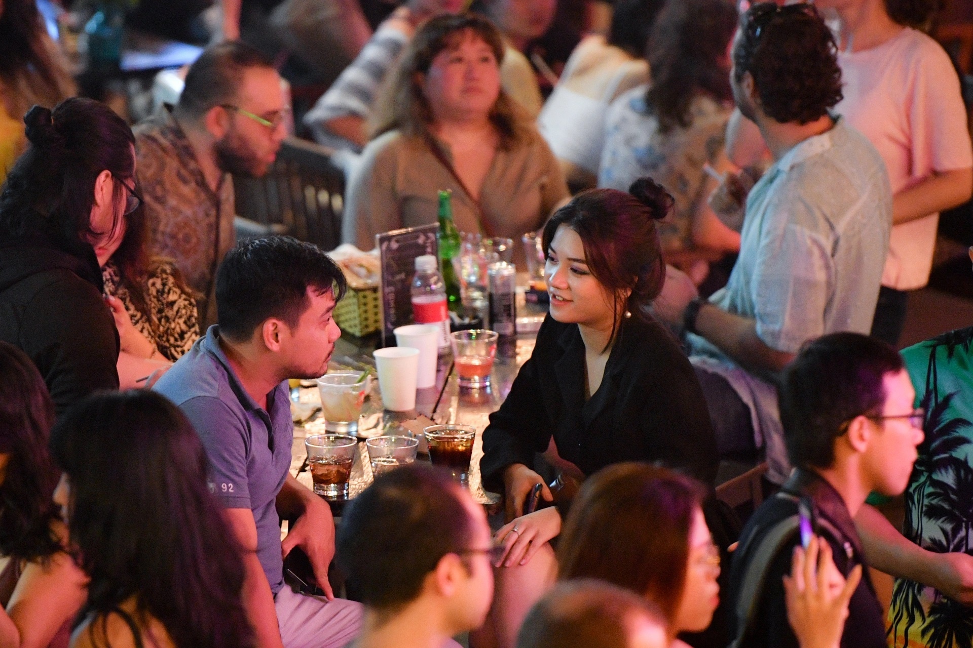 Met moi vi nhung chau an nhau, lien hoan lien tuc cuoi nam hinh anh