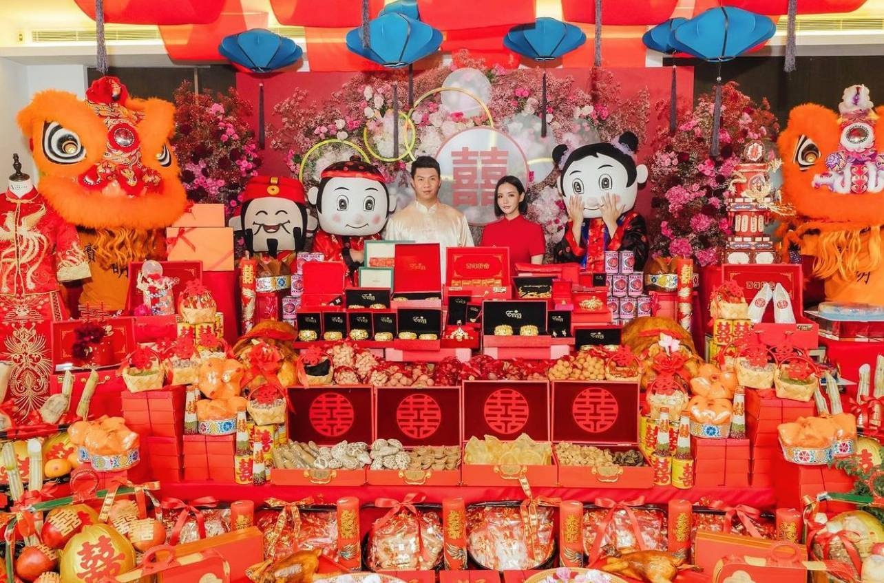 Kim Lim ly hon anh 1