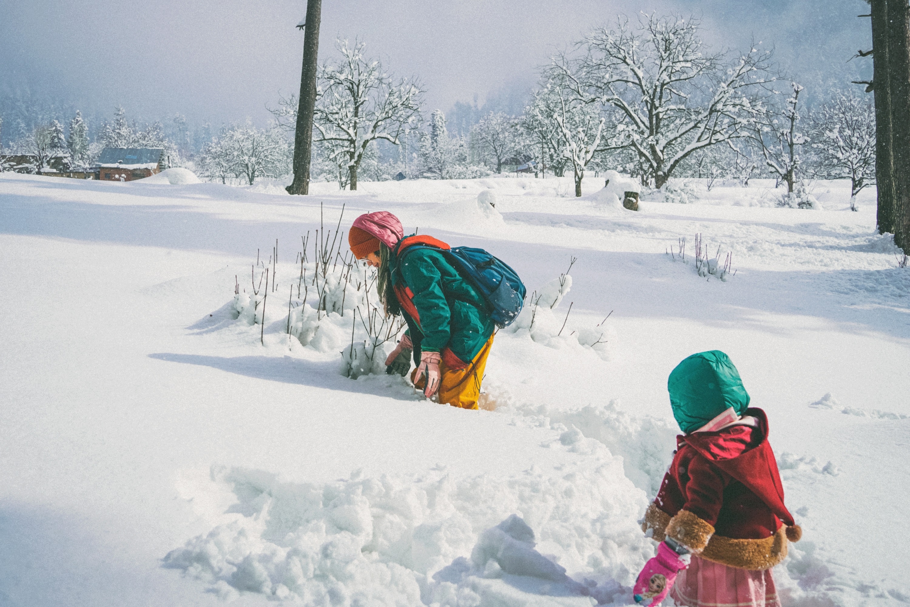 Lien tuc di du lich anh 8
