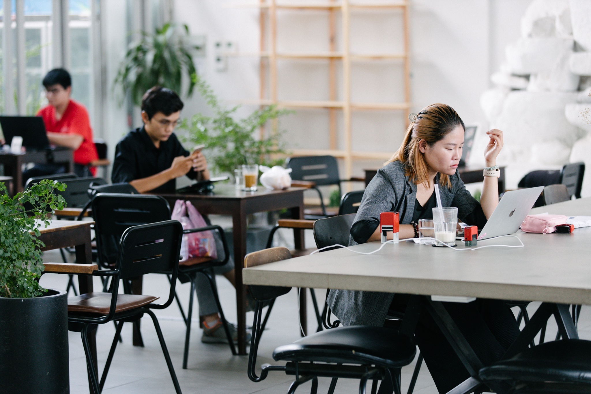 Dot ngot mat viec anh 5