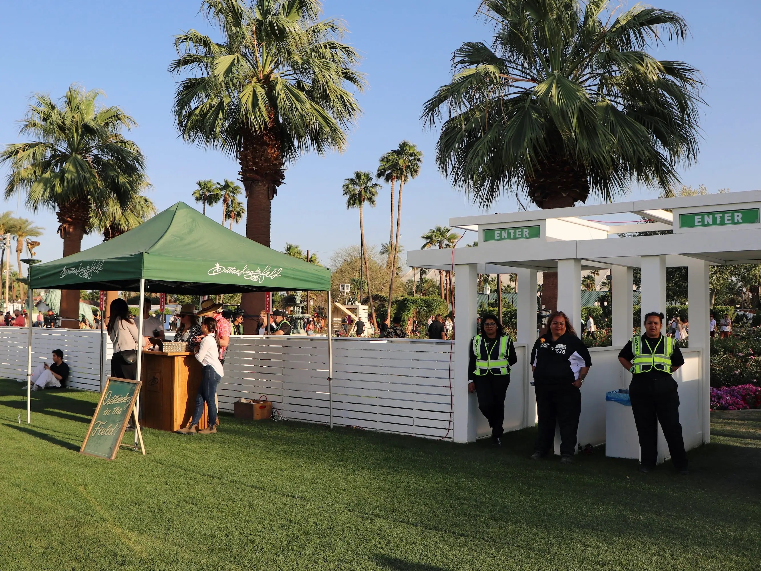Coachella ảnh 3 Coachella anh 3