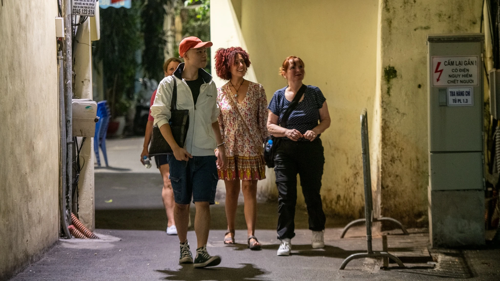 Food tour pho co anh 1