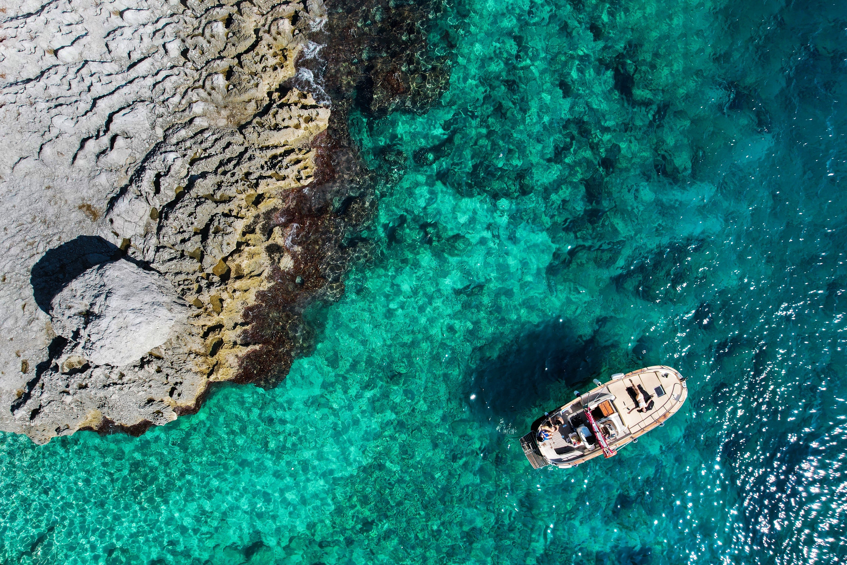 Nhom ban di du lich anh 6