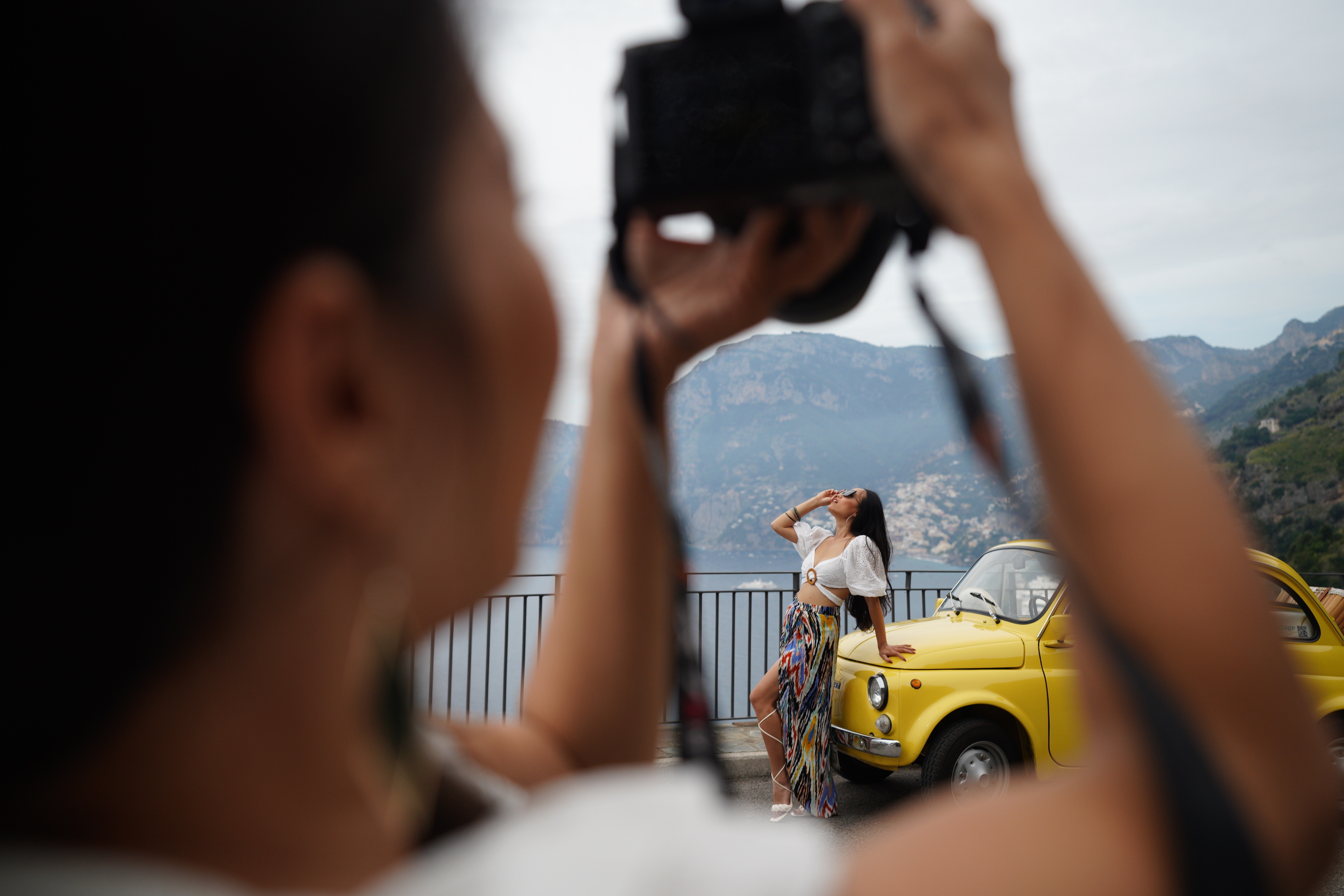 Nhom ban di du lich anh 8