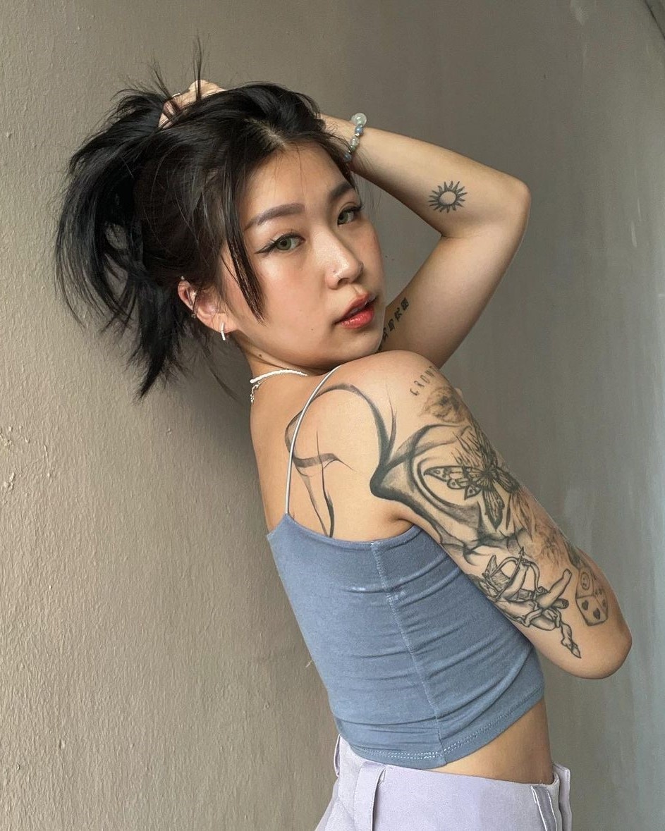 Kỳ thị hình xăm ảnh 2 Ky thi hinh xam anh 2