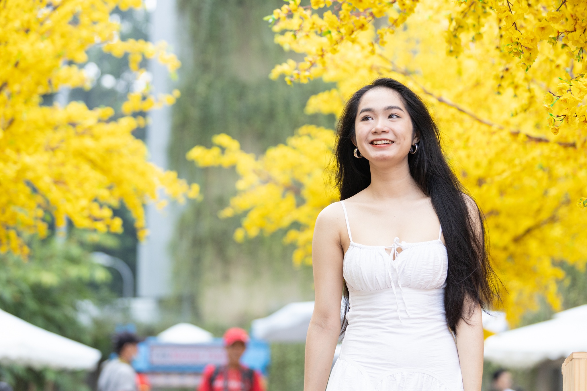 Khong ep minh phai som ket hon hinh anh