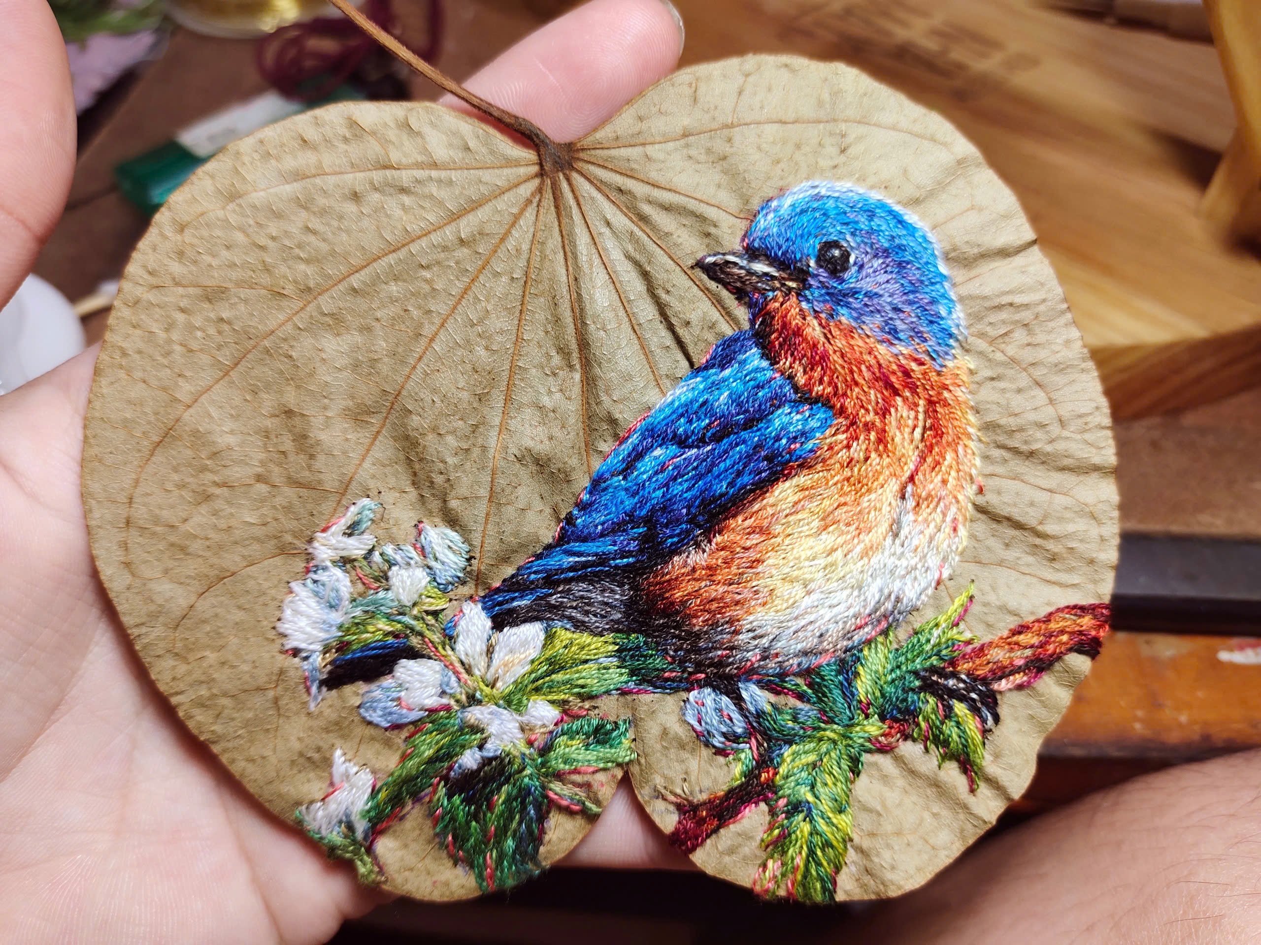 Tranh theu tay anh 10