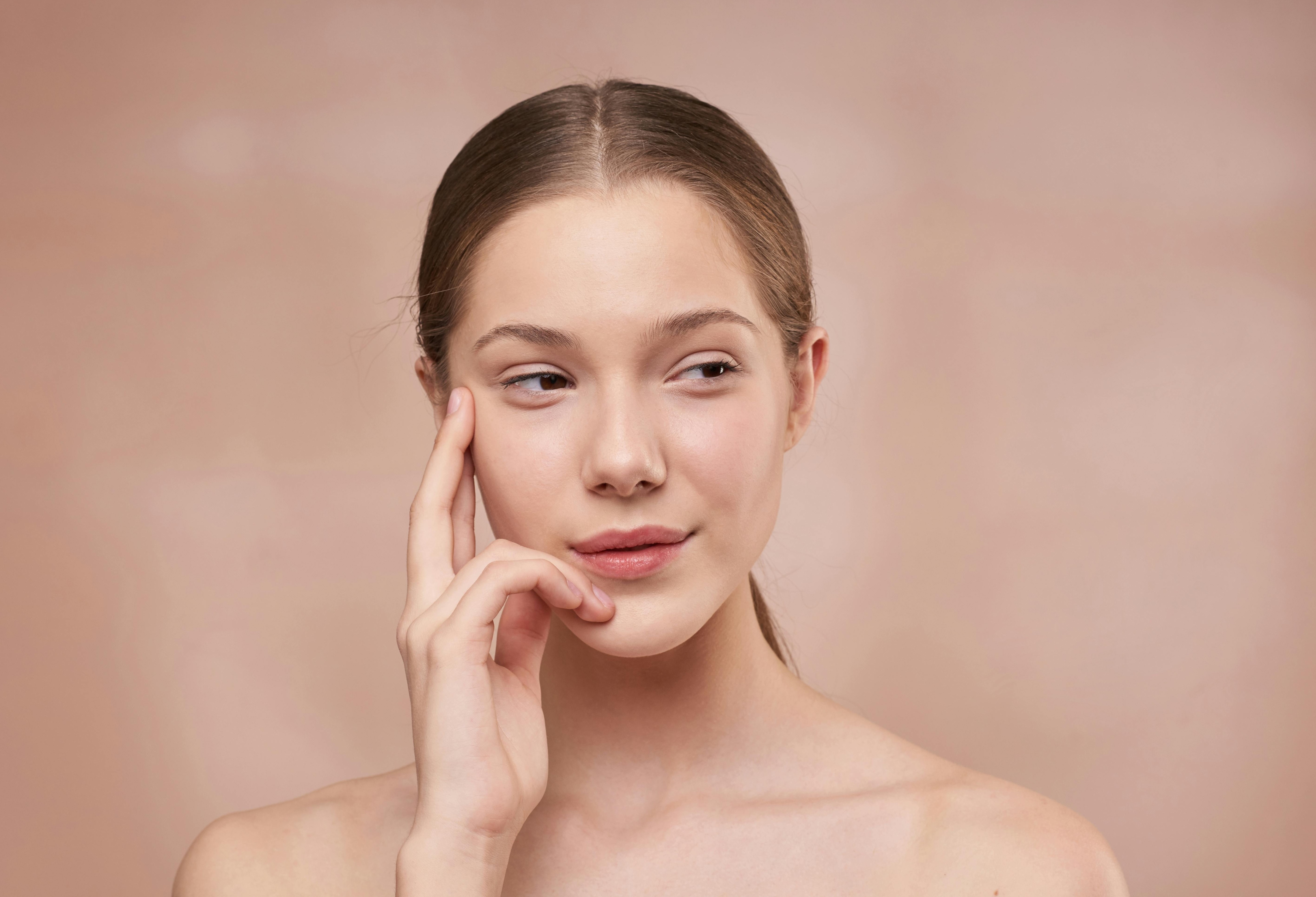 Meo cham soc da hieu qua chong lai tac dong cua o nhiem khong khi hinh anh