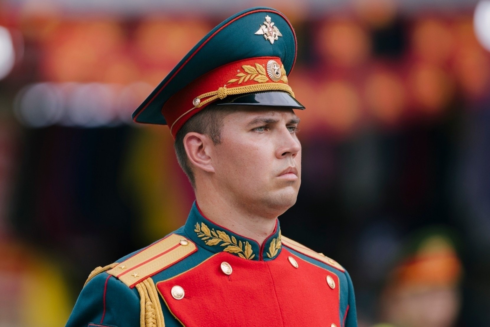 Chi huy khoi quan nhan Nga: Toi se nho mai nu cuoi cua nguoi Viet Nam hinh anh