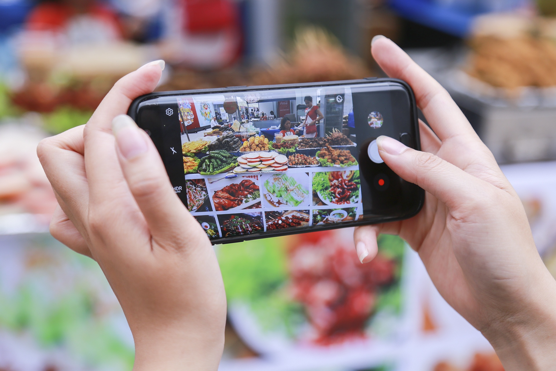 Do an tai le hoi am thuc bi che kem chat luong hinh anh