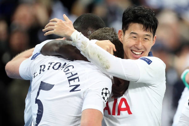 HLV Pochettino: 'Thang 3-0, nhung Tottenham can ton trong Dortmund' hinh anh