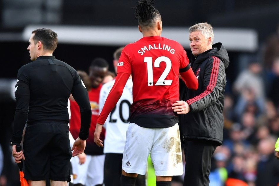 HLV Solskjaer, Man Utd thua PSG, Man Utd vs Chelsea, Smalling ảnh 2 HLV Solskjaer, Man Utd thua PSG, Man Utd vs Chelsea, Smalling anh 2