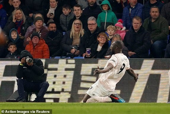 truc tiep MU vs Palace anh 1