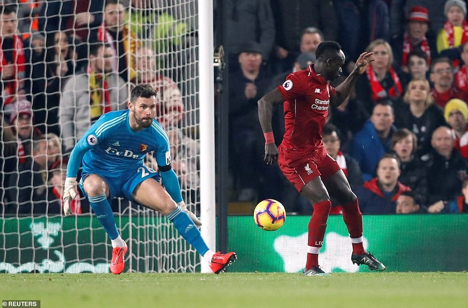 Mane,  Virgil Van Dijk,  Liverpool,  Liverpool vs Watford anh 1