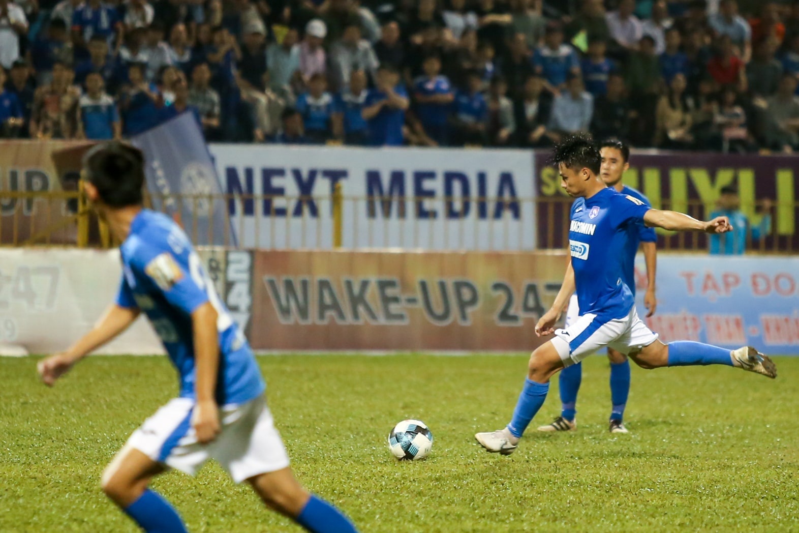 Quang Ninh vs SLNA,  Mac Hong Quan,  Nghiem Xuan Tu,  V.League 2019 anh 8