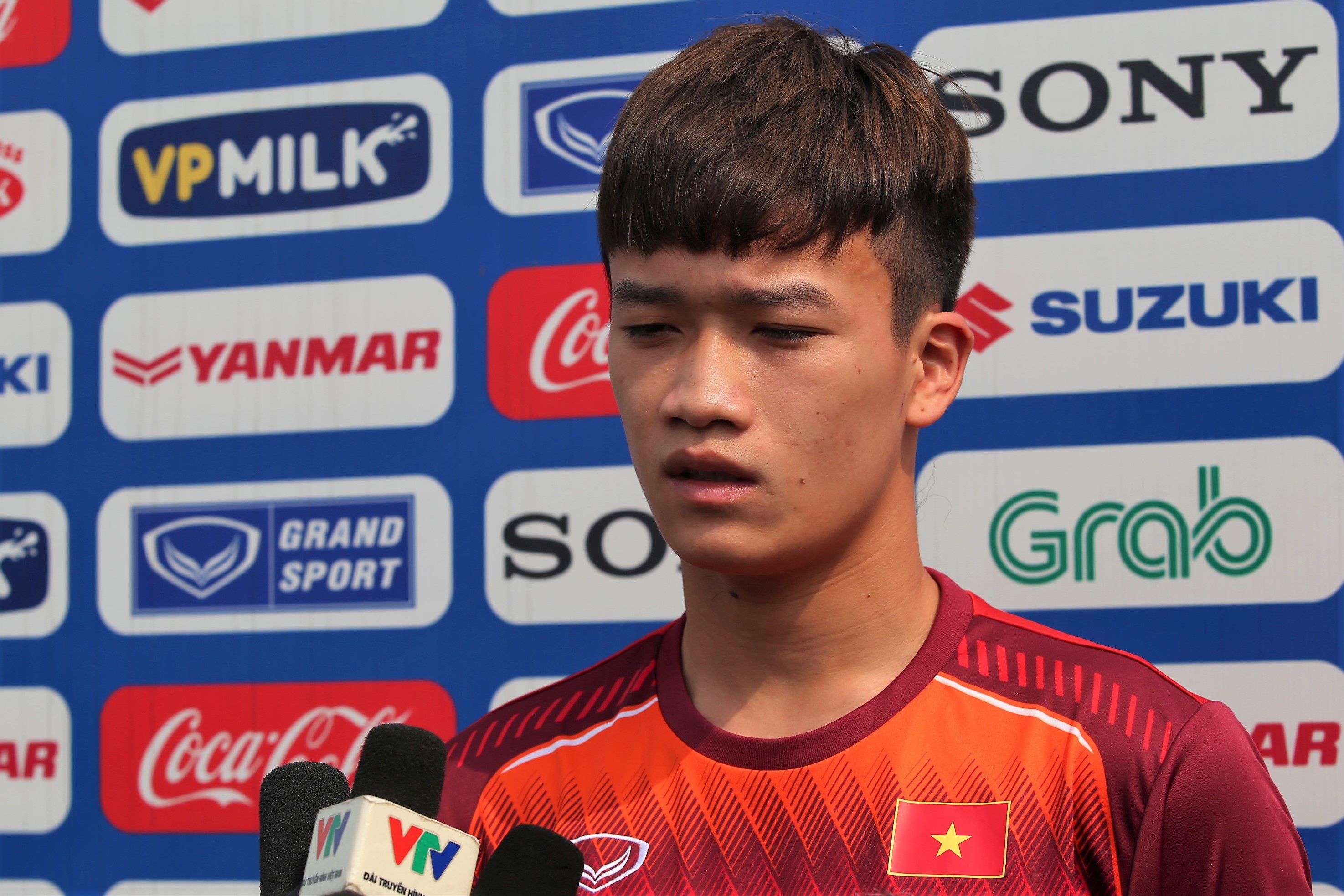 Doi pho U23 Viet Nam danh gia cao doi thu Thai Lan hinh anh