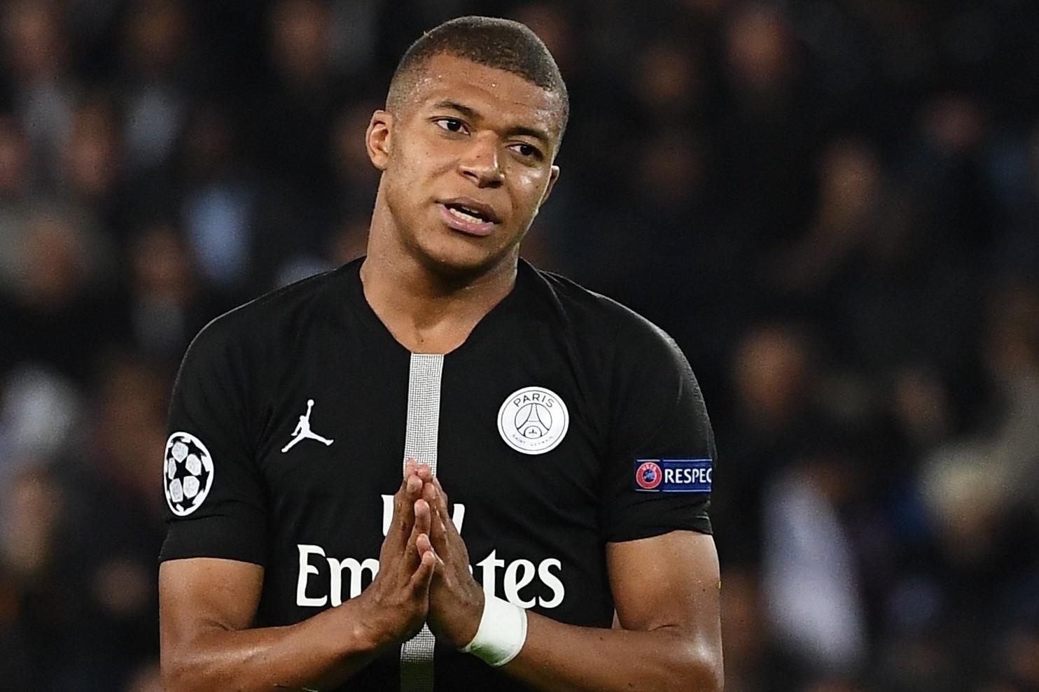 Mbappe bi PSG phat tien vi vo ky luat hinh anh